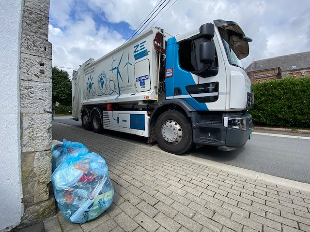 Camion de collecte électrique