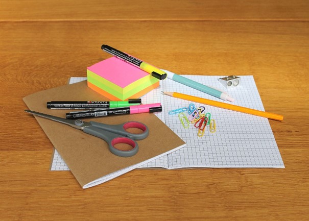 Fourniture scolaire (Pixabay)